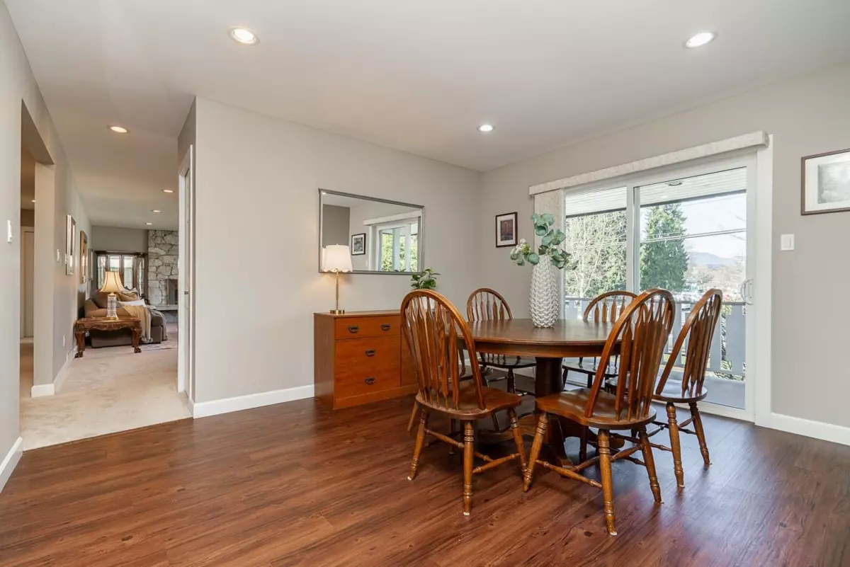 Living Room Photo of 1730 Westminster Avenue, Port Coquitlam, BC