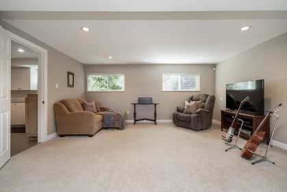 Office / Den Photo of 1730 Westminster Avenue, Port Coquitlam, BC