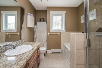 Guest Bathroom Photo of 13838 116 Avenue, Surrey, BC