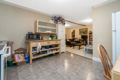 Staircase Photo of 13838 116 Avenue, Surrey, BC