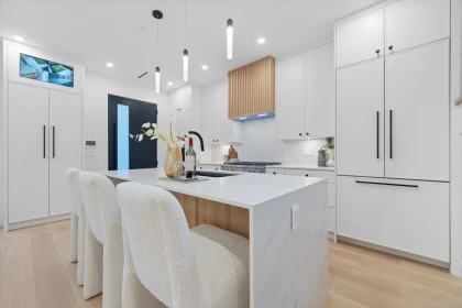 Breakfast Nook Photo of 1 2846 W 12th Avenue, Vancouver, BC