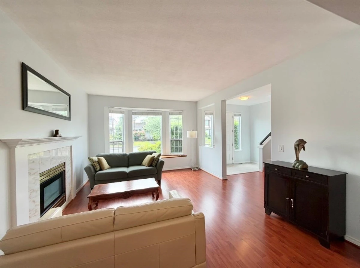 Dining Area Photo of 1463 Riverwood Gate, Port Coquitlam, BC