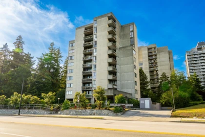 Swimming Pool Photo of 902 4105 Imperial Street, Burnaby, BC