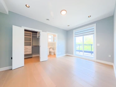 Bedroom 2 Photo of 3 2557 W King Edward Avenue, Vancouver, BC