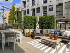 301 210 E 5th Avenue, Vancouver, BC