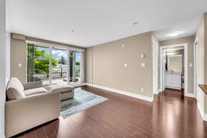 Laundry Room Photo of 211 4338 Commercial Street, Vancouver, BC