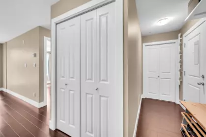 Walk-In Closet Photo of 211 4338 Commercial Street, Vancouver, BC