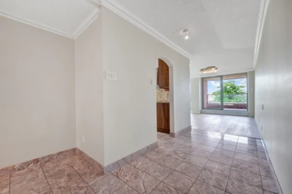 203 1675 Hornby Street, Vancouver, BC, Vancouver — Apartment/Condo for sale