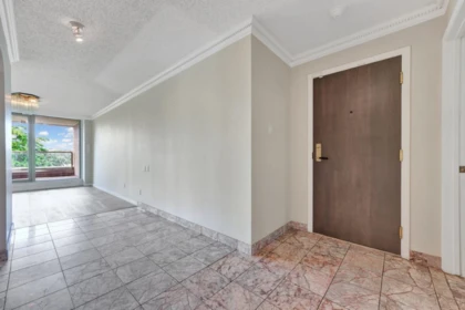 203 1675 Hornby Street, Vancouver, BC, Vancouver — Apartment/Condo for sale