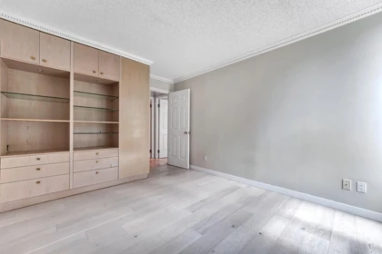Loft / Bonus Room Photo of 203 1675 Hornby Street, Vancouver, BC