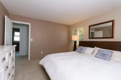Mudroom Photo of 11083 153a Street, Surrey, BC