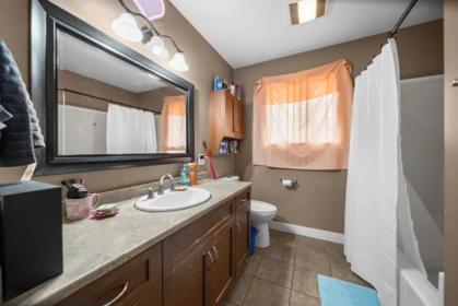 Mudroom Photo of 30388 Sunset Crescent, Abbotsford, BC