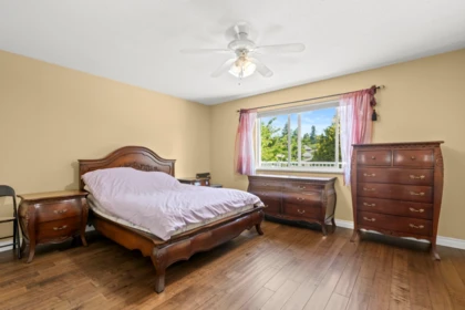 Bedroom 2 Photo of 956 161a Street, Surrey, BC