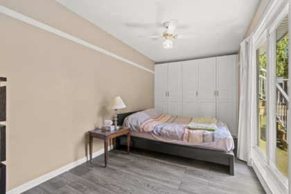 Hot Tub / Spa Photo of 956 161a Street, Surrey, BC