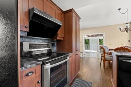 Pantry Photo of 956 161a Street, Surrey, BC