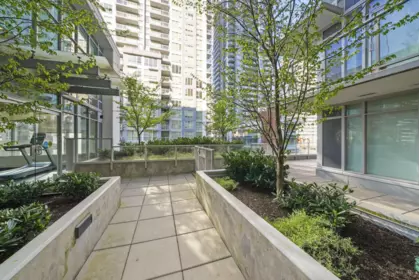 Hot Tub / Spa Photo of 4306 13350 Central Avenue, Surrey, BC