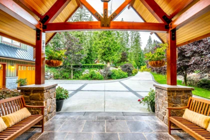 949 Arbutus Bay Lane, Bowen Island, BC, Bowen Island — Single Family Residence for sale
