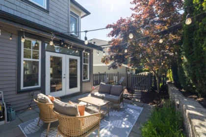 Front Yard Photo of 11 3470 Highland Drive, Coquitlam, BC