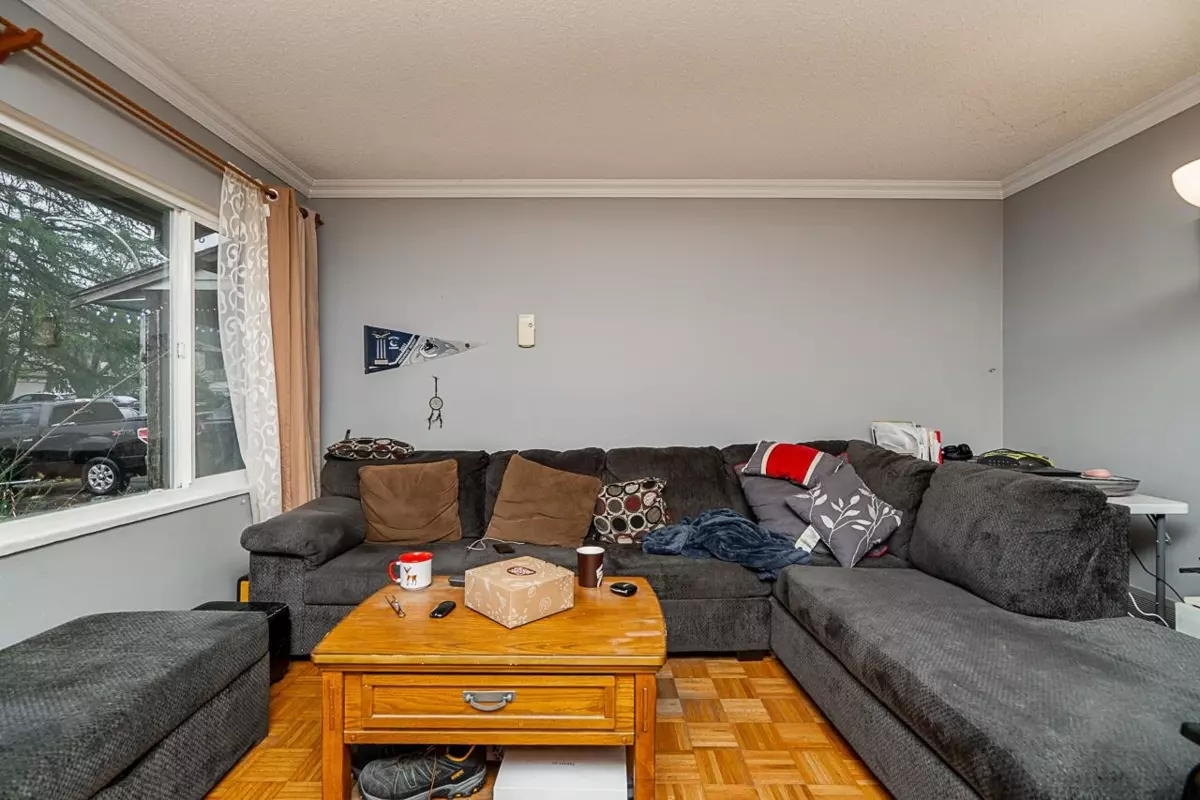 Dining Area Photo of 6666 133b Street, Surrey, BC