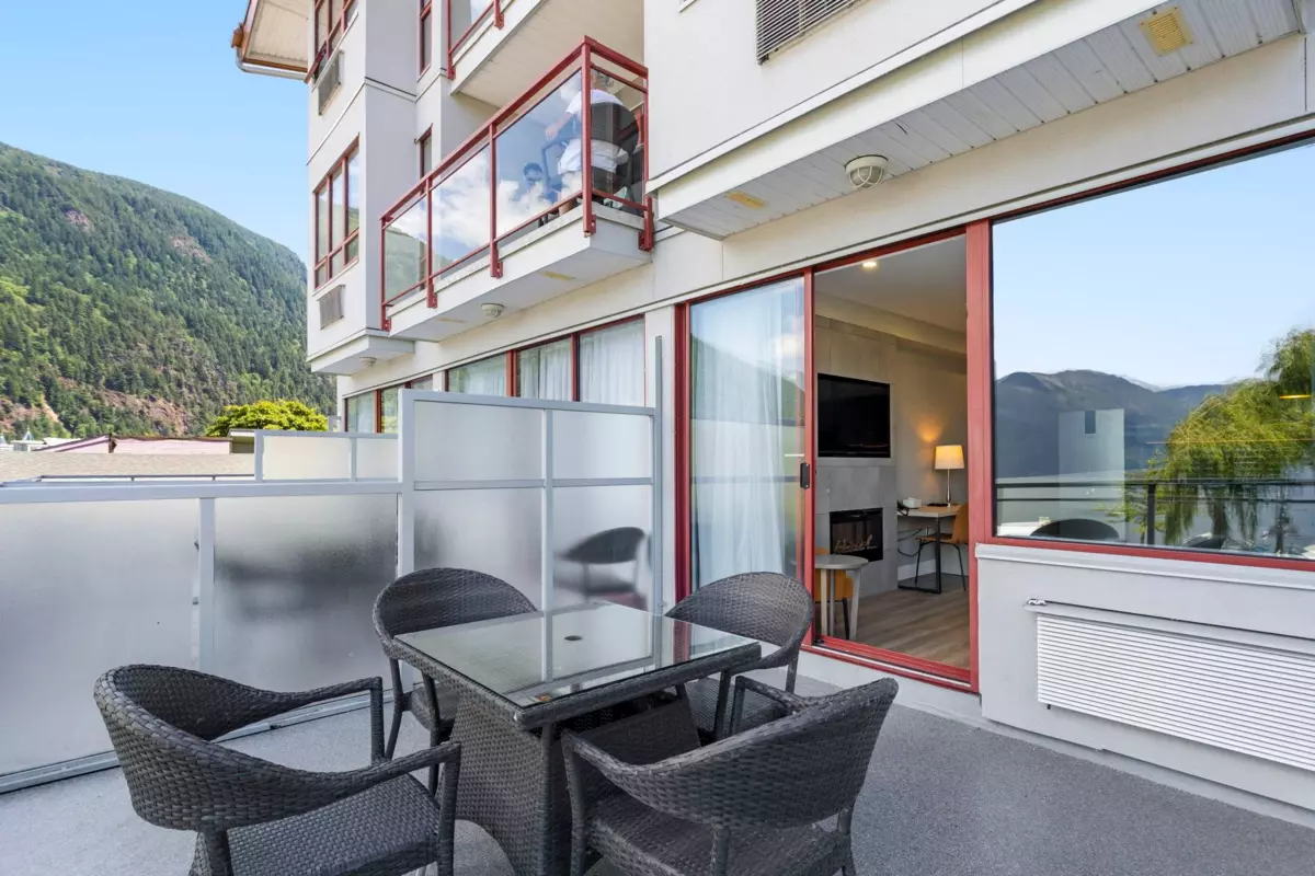 Exterior Rear Photo of 206C 160 Esplanade Avenue, Harrison Hot Springs, BC