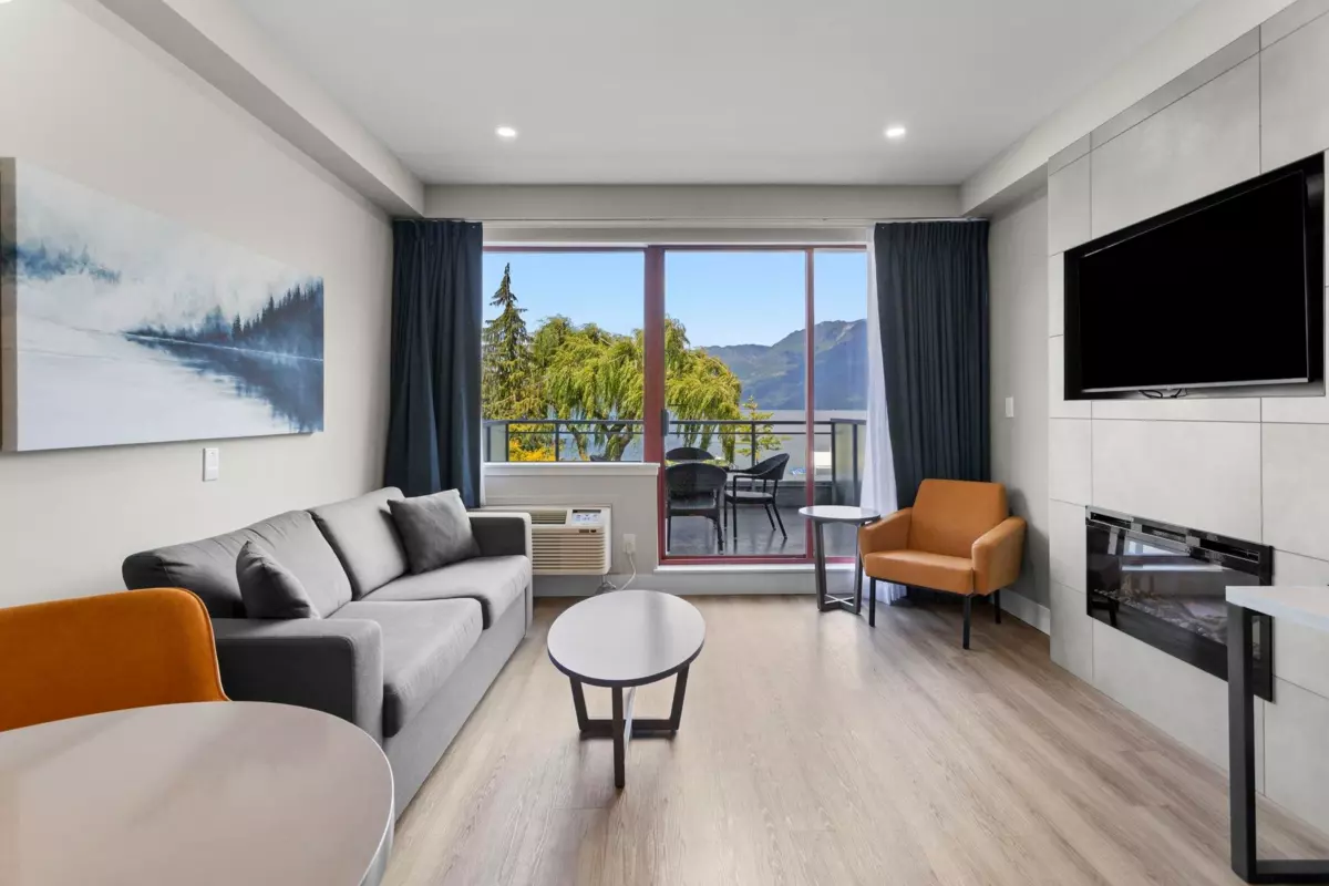 Living Room Photo of 206C 160 Esplanade Avenue, Harrison Hot Springs, BC