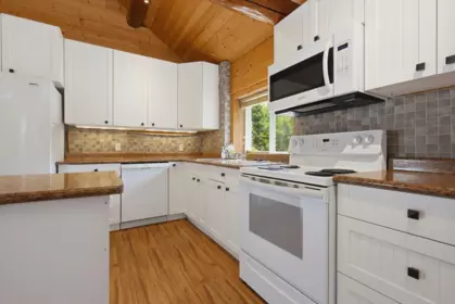 12880 Burns Road, Mission, BC, Mission — Single Family Residence for sale
