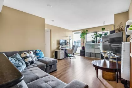 1303 6611 Cooney Road, Richmond, BC, Richmond — Apartment/Condo for sale