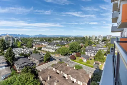 Primary Bedroom Photo of 1303 6611 Cooney Road, Richmond, BC