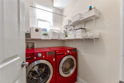 Powder Room Photo of 6533 193b Street, Surrey, BC