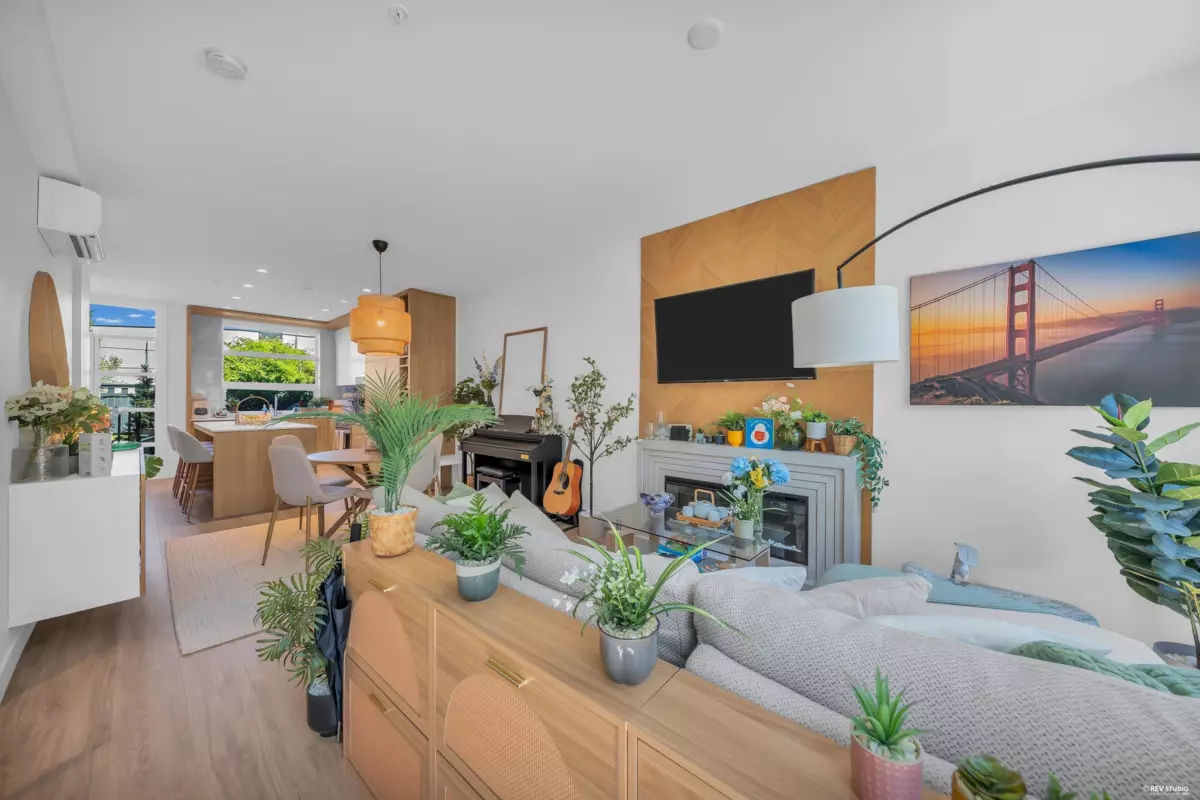 Family Room Photo of 1202 6085 Irmin Street, Burnaby, BC