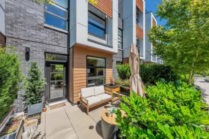 1202 6085 Irmin Street, Burnaby, BC, Burnaby — Townhouse for sale