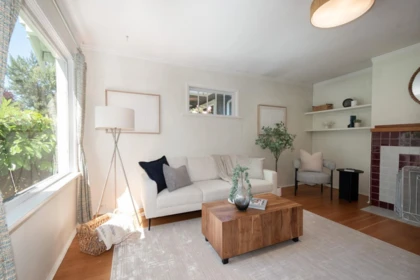 Kitchen Photo of 2777 Trinity Street, Vancouver, BC