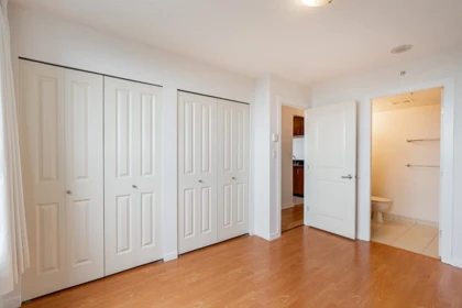Bedroom 3 Photo of 2409 3663 Crowley Drive, Vancouver, BC
