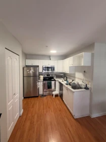 302 688 E 56th Avenue, Vancouver, BC, Vancouver — Apartment/Condo for sale