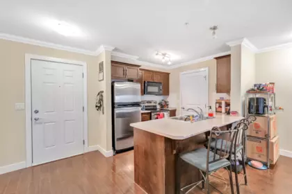 Guest Bathroom Photo of 112 46150 Bole Avenue, Chilliwack, BC