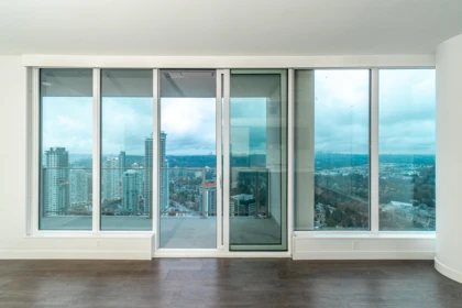 3901 567 Clarke Road, Coquitlam, BC, Coquitlam — Apartment/Condo for sale