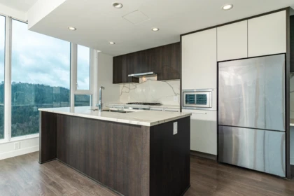 Kitchen Island Photo of 3901 567 Clarke Road, Coquitlam, BC