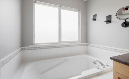 Laundry Room Photo of 23897 114a Avenue, Maple Ridge, BC