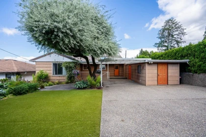Outdoor Deck Photo of 3896 Elmwood Street, Burnaby, BC