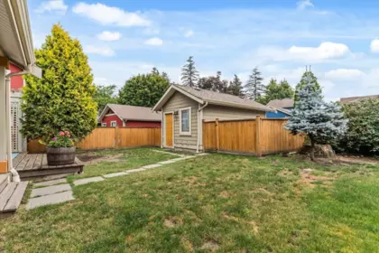 Backyard Photo of 5976 Matsqui Street, Chilliwack, BC