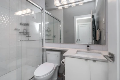 Entry Foyer Photo of 11 16488 64 Avenue, Surrey, BC