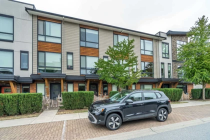 11 16488 64 Avenue, Surrey, BC, Surrey — Townhouse for sale