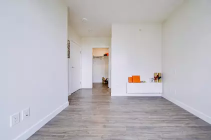 Entry Foyer Photo of 604 13615 Fraser Highway, Surrey, BC