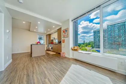 Walk-In Closet Photo of 604 13615 Fraser Highway, Surrey, BC