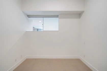Entry Foyer Photo of 322 300 Salter Street, New Westminster, BC