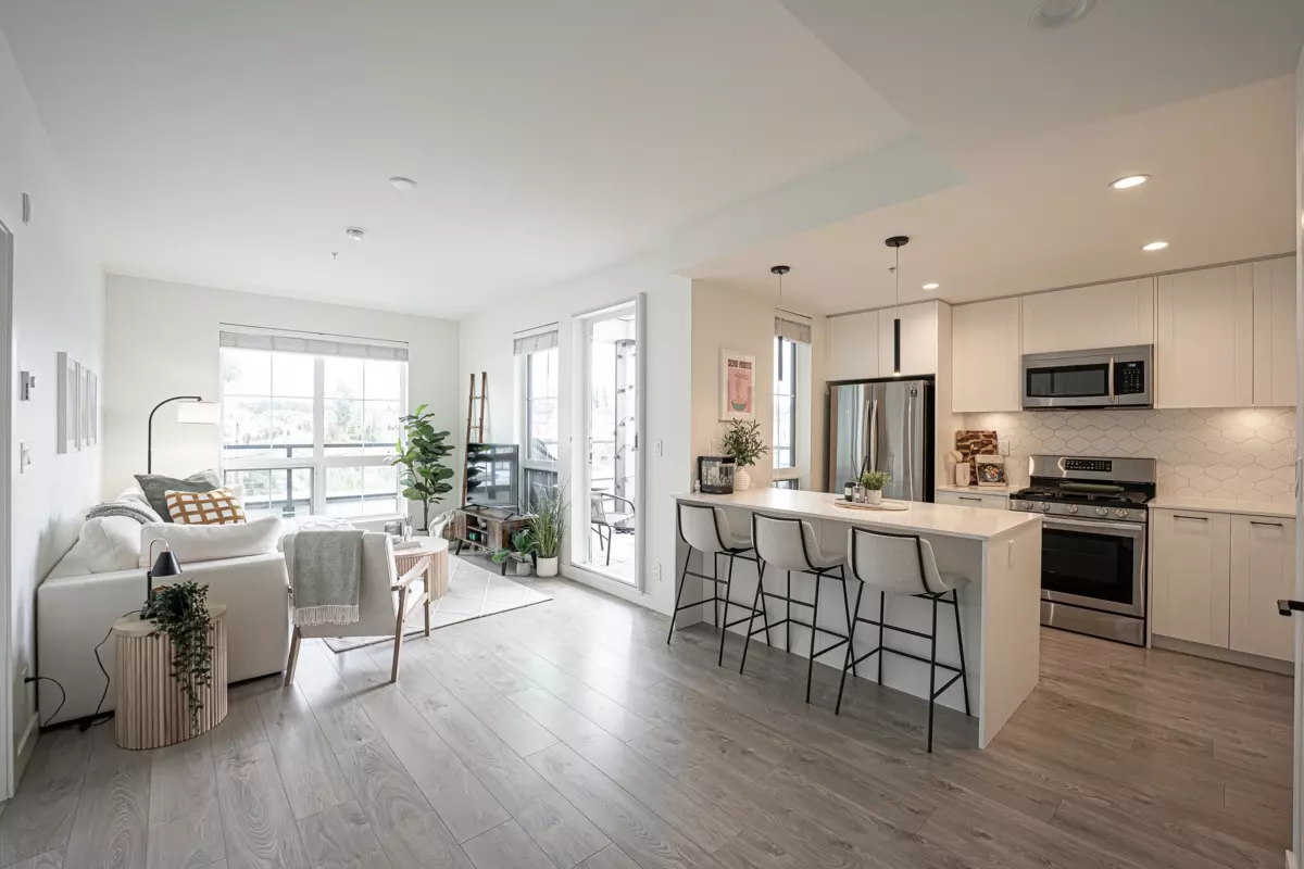 Living Room Photo of A507 20018 83a Avenue, Langley, BC