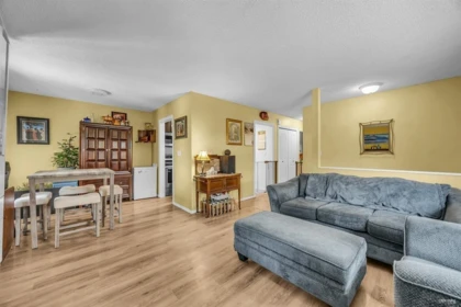 1202 10620 150 Street, Surrey, BC, Surrey — Townhouse for sale