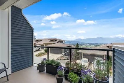 38 6026 Lindeman Street, Chilliwack, BC, Chilliwack — Townhouse for sale