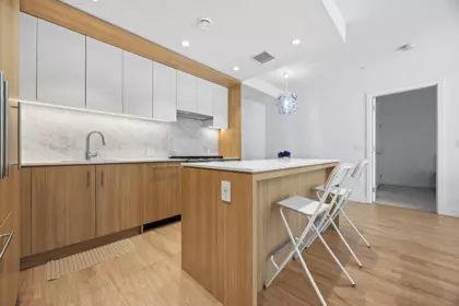 611 6085 Irmin Street, Burnaby, BC, Burnaby — Townhouse for sale
