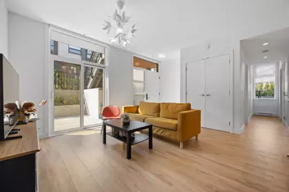611 6085 Irmin Street, Burnaby, BC, Burnaby — Townhouse for sale